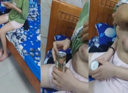 Cô gái mới lớn và thỏa thuê trong nhà nghỉ